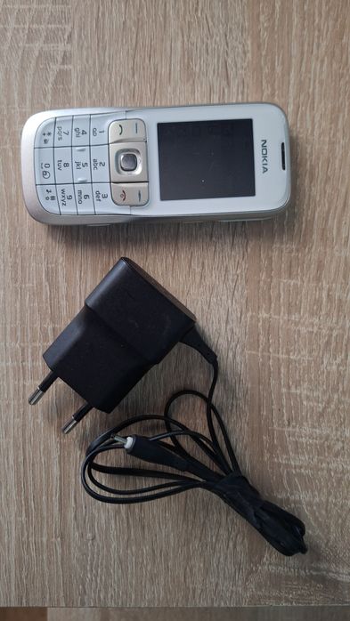 Telefon Nokia 2630 cu butoane  original Made in România ca nou
