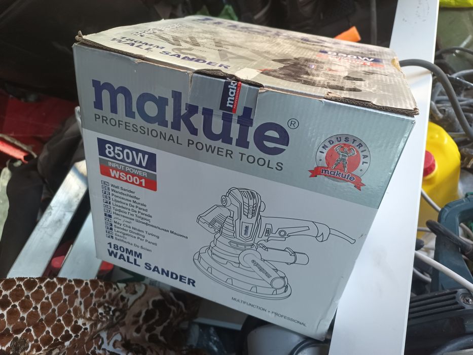 Шлиф машинка с пылесосом