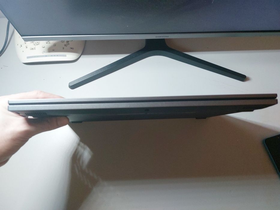 Продам ноутбук Acer spire 515