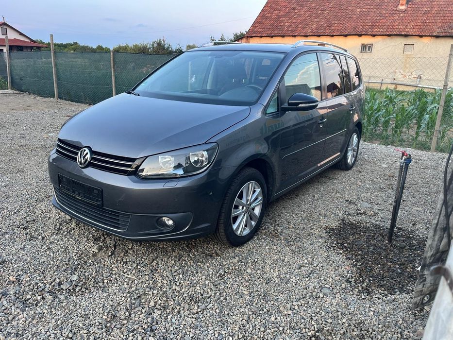 VOLKSWAGEN Touran 2012 — imagine 2