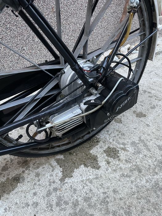 Моторен Велосипед на бензин