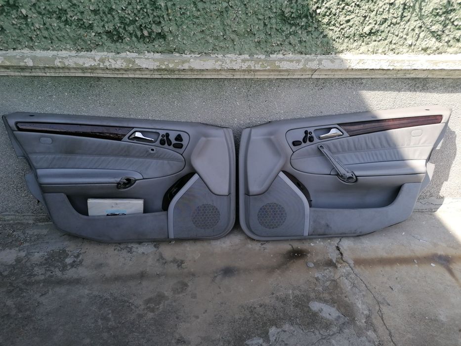 Кожени кори и задна седалка за Mercedes W203