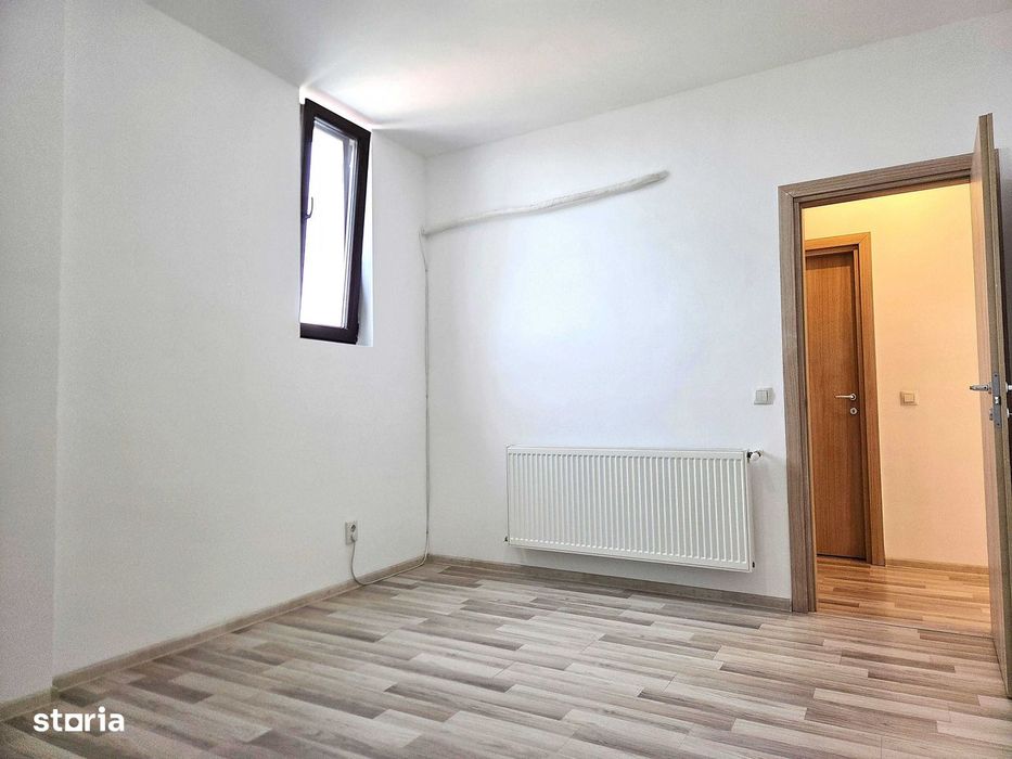 Apartament 3 camere de vânzare Gorjului