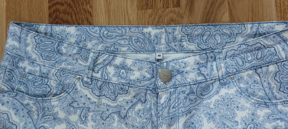 Pantalon/blugi denim cu imprimeu