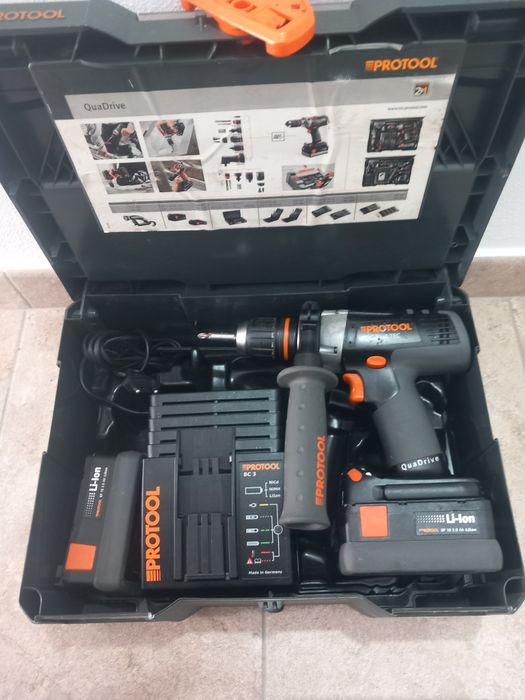 Autofiletanta cu percutie marca protool
