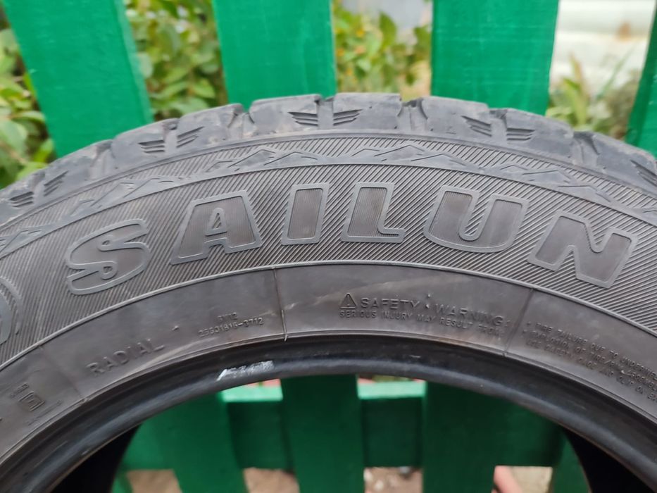 Продам всесезоные шины.