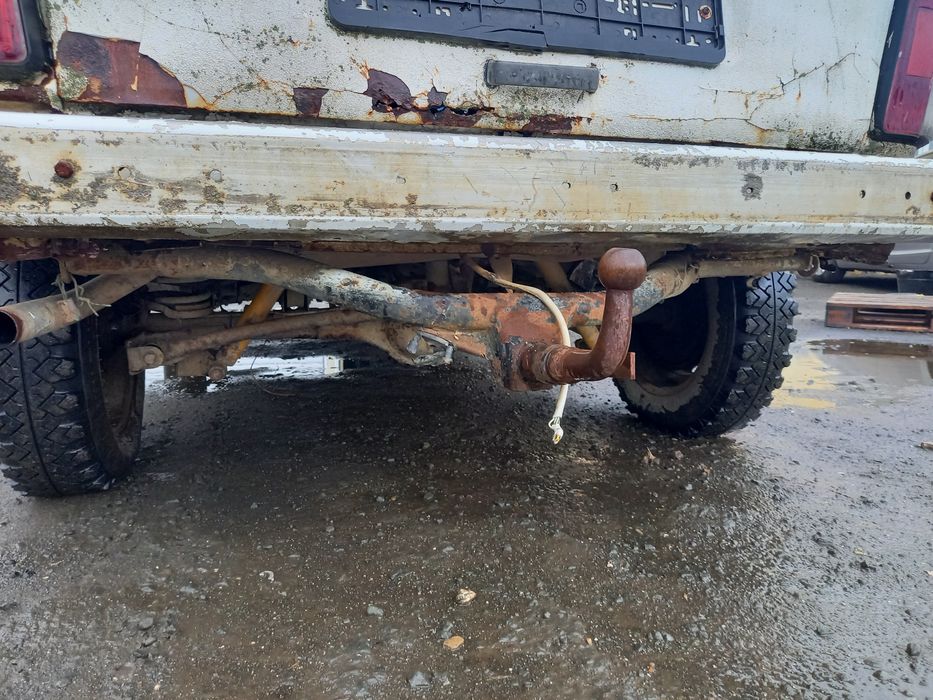 Лада Нива 1.6mi на части !