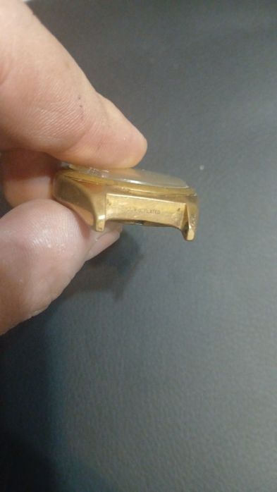 часы cornavin золото