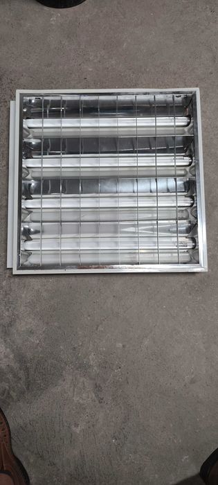 Осветителни тела с луминисцентни лампи