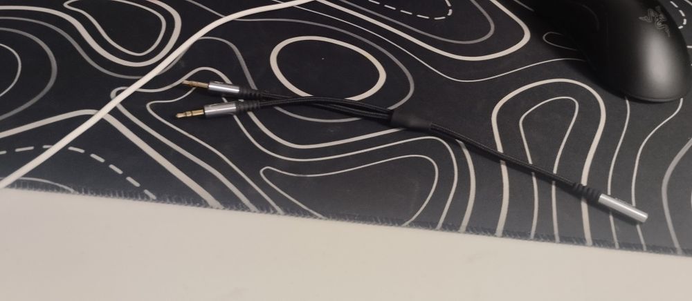 Продам наушники игровые