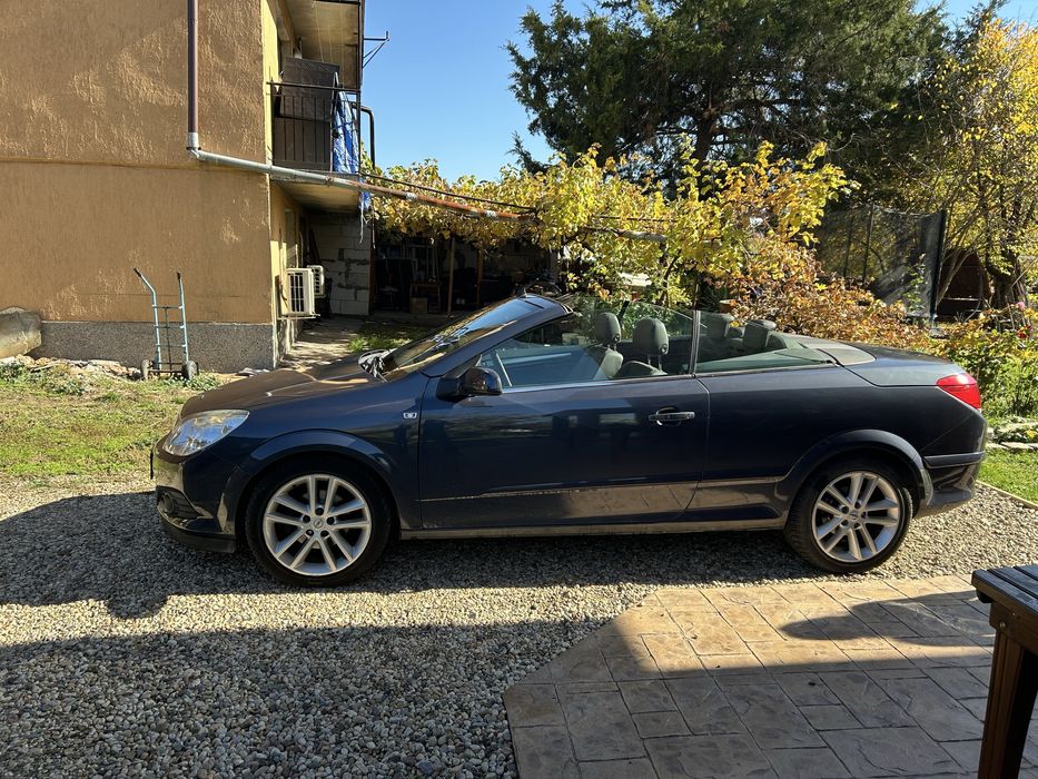 OPEL Astra 1.8i rwintop