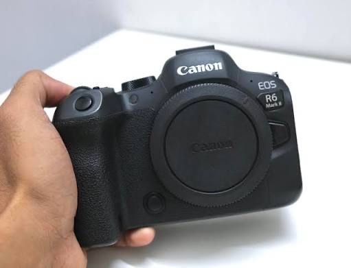 Canon EOS R6 Mark II