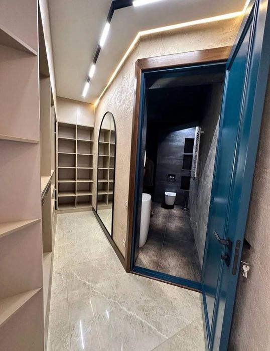 Продается Евро офис ТРЦ Seoul Moon 155м2