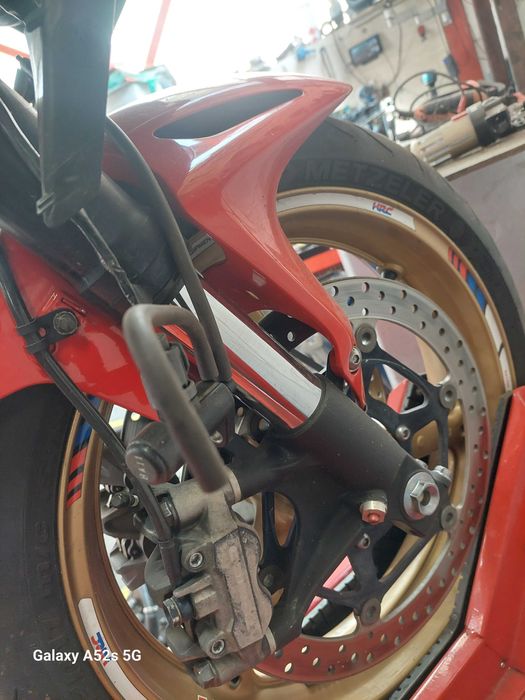 Honda CBR 1000 RR на части (2008)