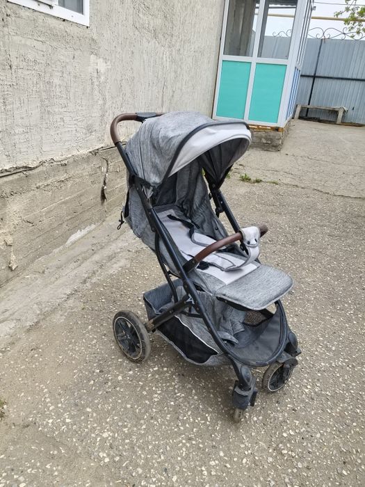Детская коляска.