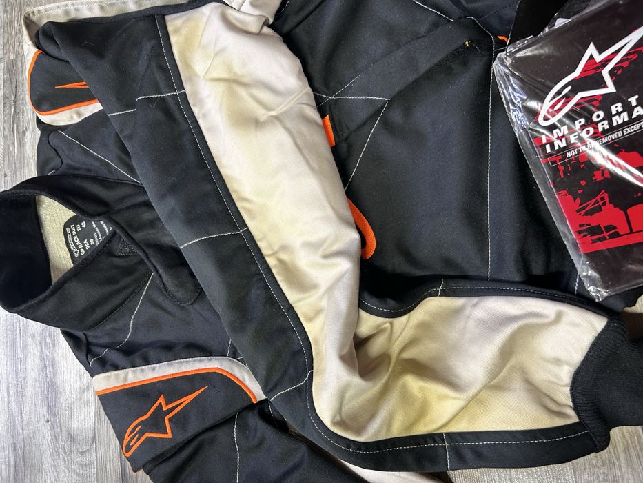 Гоночный костюм alpinestars
