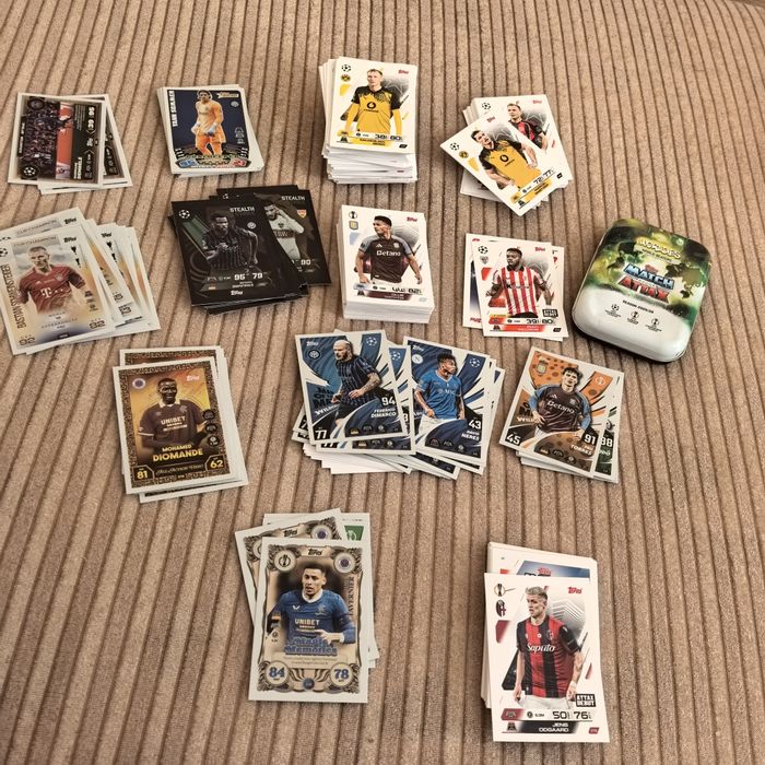 Футболни карти match attax 2025/2026