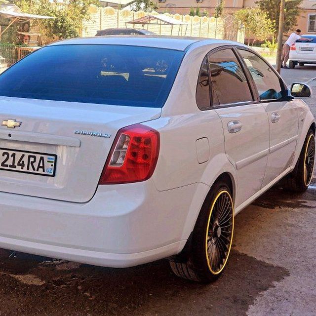 Лачетти 1.8 матор