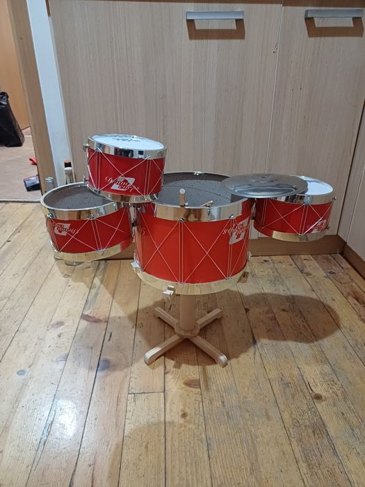 Детски барабани  комплект