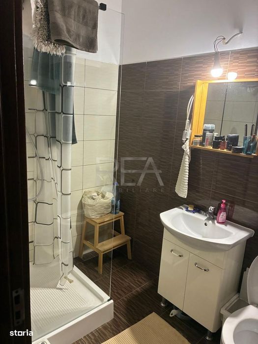 3 camere Titan decomandat, centrala, et. 2, an 2017, 98 mp