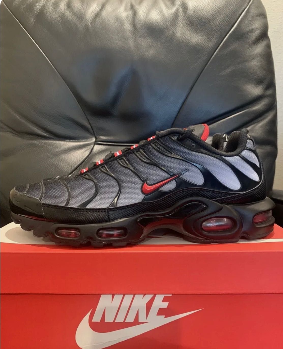 Air max plus gradient red best sale