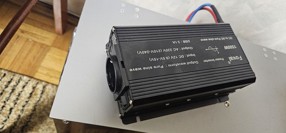 Invertor cu Undă Sinusoidală Pură de la 12V la 230V , 1500W