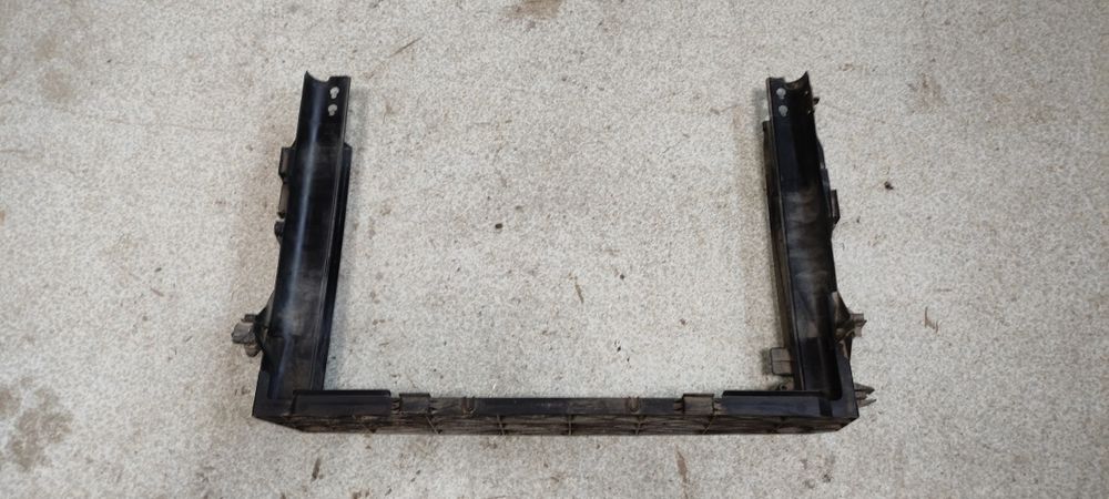 Продам кассету радиатора на BMW E60