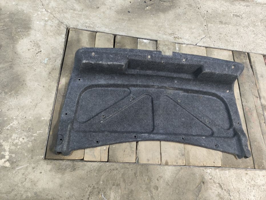 Облицовка багажника Марк 2 100