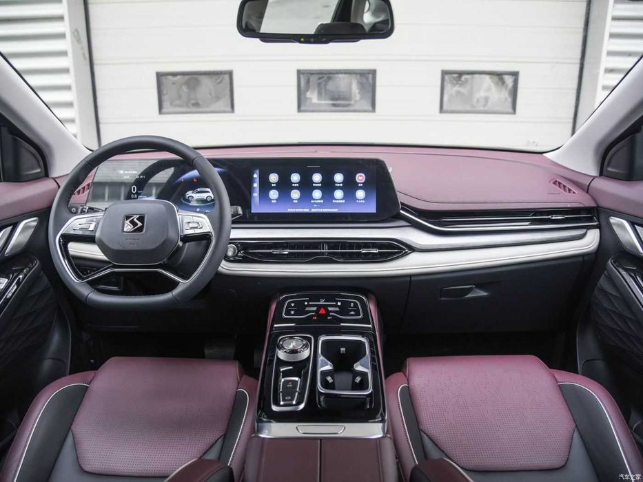 JAC JS6 Krassover skidkada