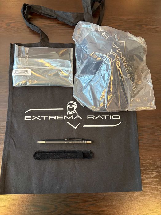 Gift set Extrema Ratio. Sapca, portofel piele, pix si punga cu logo