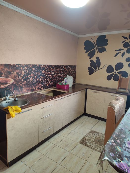 Продаеться частный дом .