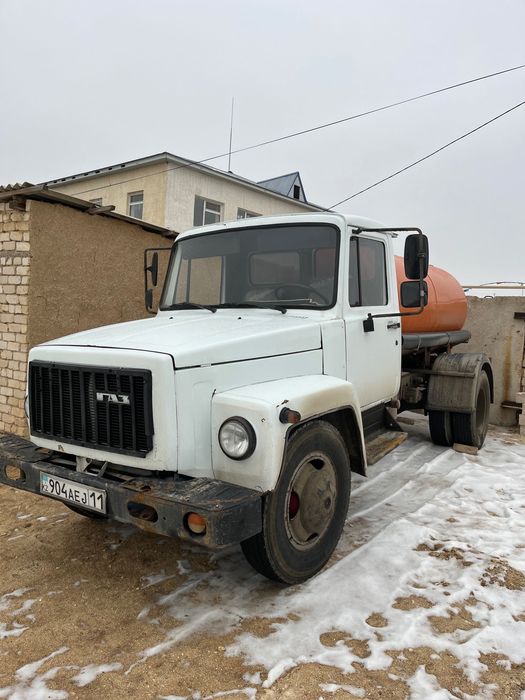 Ассенизатор.на базе газ-3308