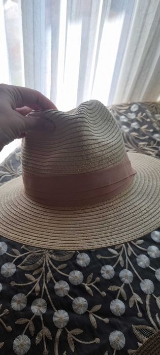 Palarie din paie de dama