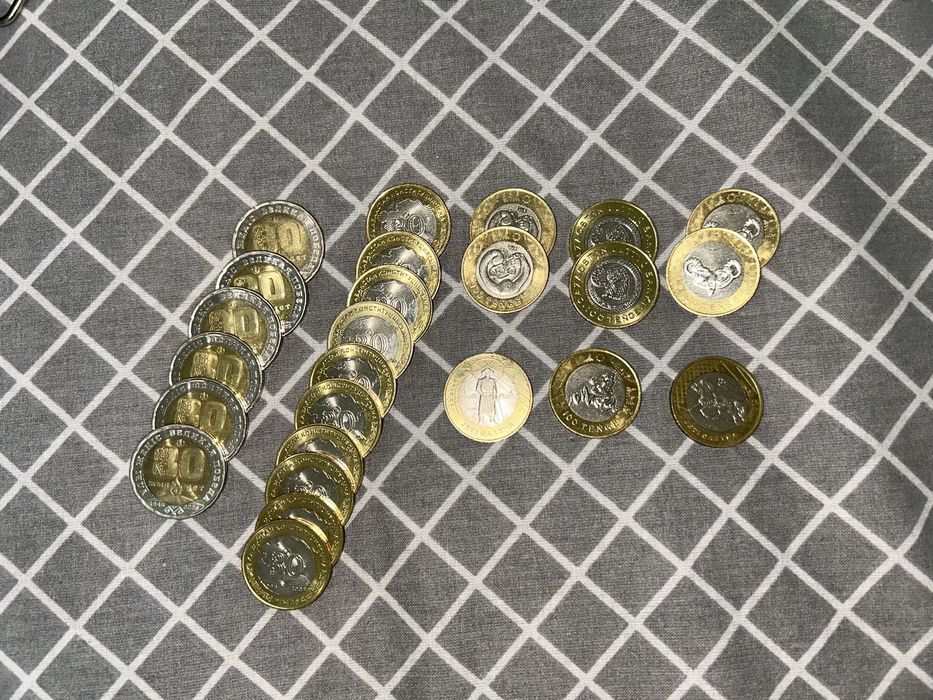 Продаю колекционные 100-200 тенге