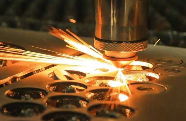 Лазерная резка металла, Laser cutting of metal, 激光金属切割