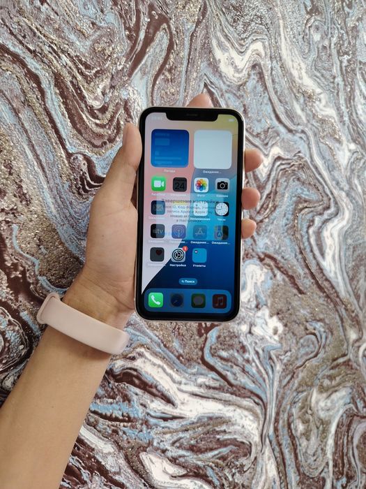 продаётся телефон