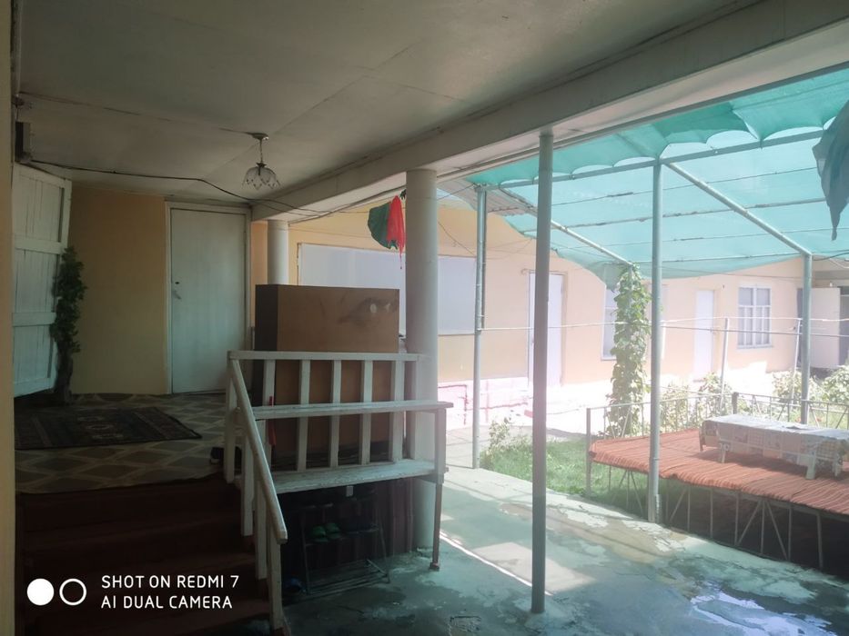 Яшнобод районида 8 хонали участка сотилади