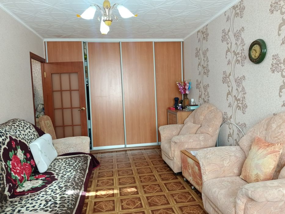 Ауэзова 77 квартира 2х комнатная