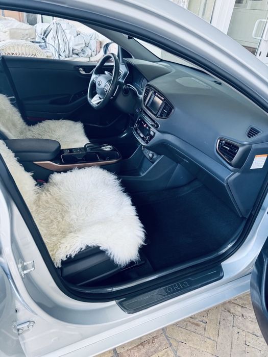 Продаю электромобиль Hyundai IONIQ 2019 года выпуска.