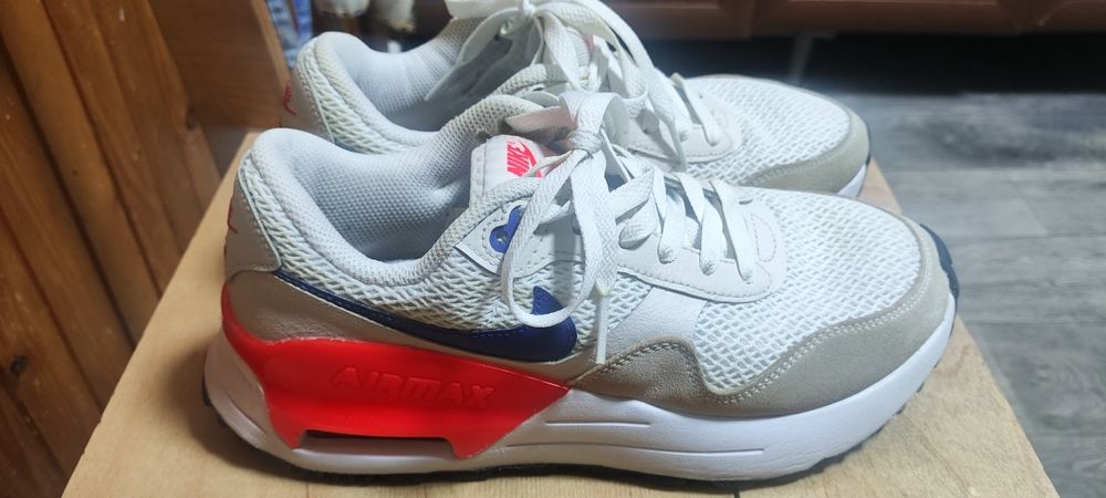 Кросовки Nike в отличном состоянии