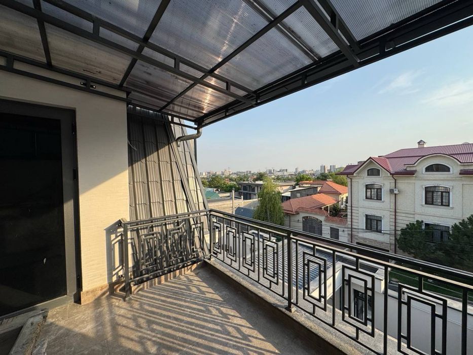 Ор-р: Циолковский Продается Новый Евро дом 3.соток 4.этажа