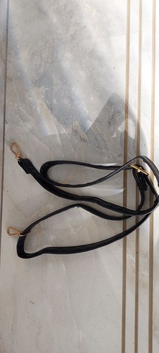 Geantă damă neagră elegantă,Coveri Colection stare foarte bună