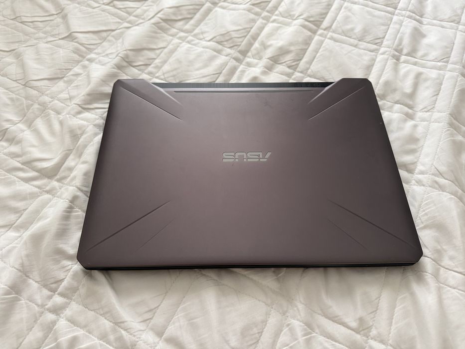 Ноутбук ASUS FX505DT