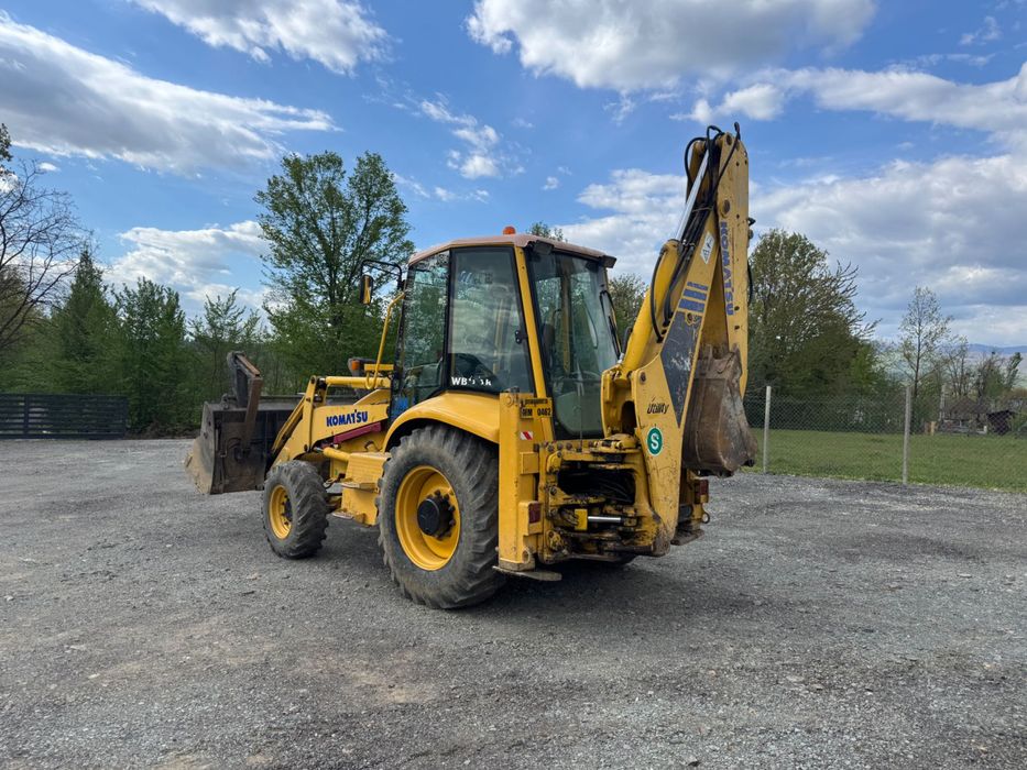Buldoexcavator KOMATSU