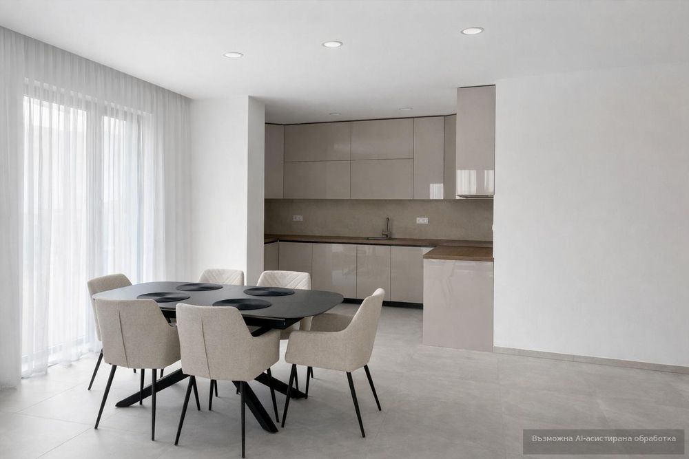 Дава се под наем Тристаен апартамент в Пловдив, Кючук Париж - 112 кв.м за 947.58 € - Снимка #1