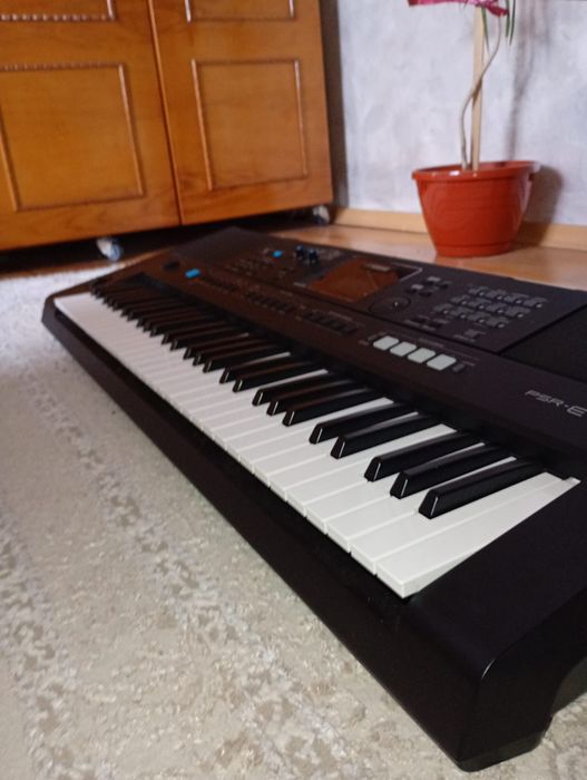 Orga Yamaha-psr-e473