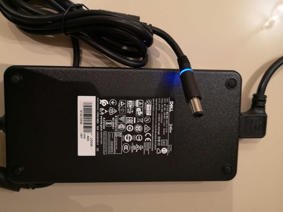 Лаптоп Dell Precision 7720/Intel Corte i7/32 GB/1000 GB/Nvidia P4000