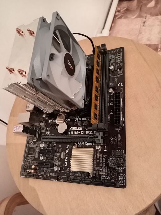 Продам комплект материнская плата