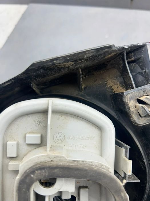 Lampa / Tripla stop stanga pe aripa 6Q6945257F Volkswagen VW Polo 2006