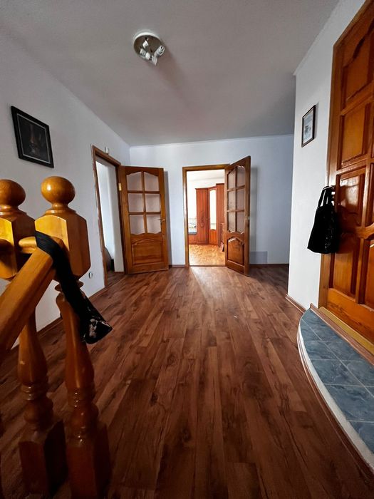 Продам дом. В центр города.